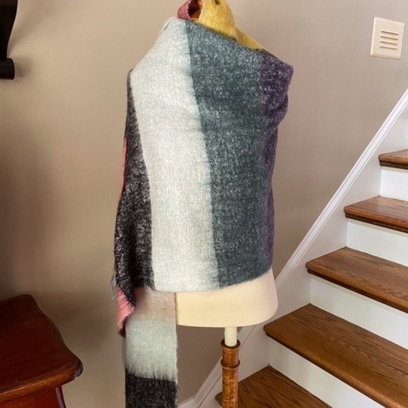 Anthropologie Oversized Blanket Scarf Wrap - Picture 2 of 11